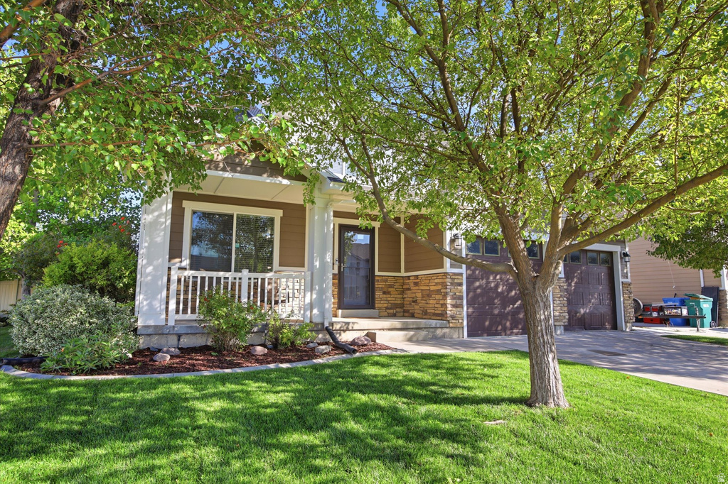365 S JORDAN WAY photo 2