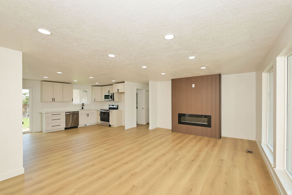 3828 S 7160 W photo 5