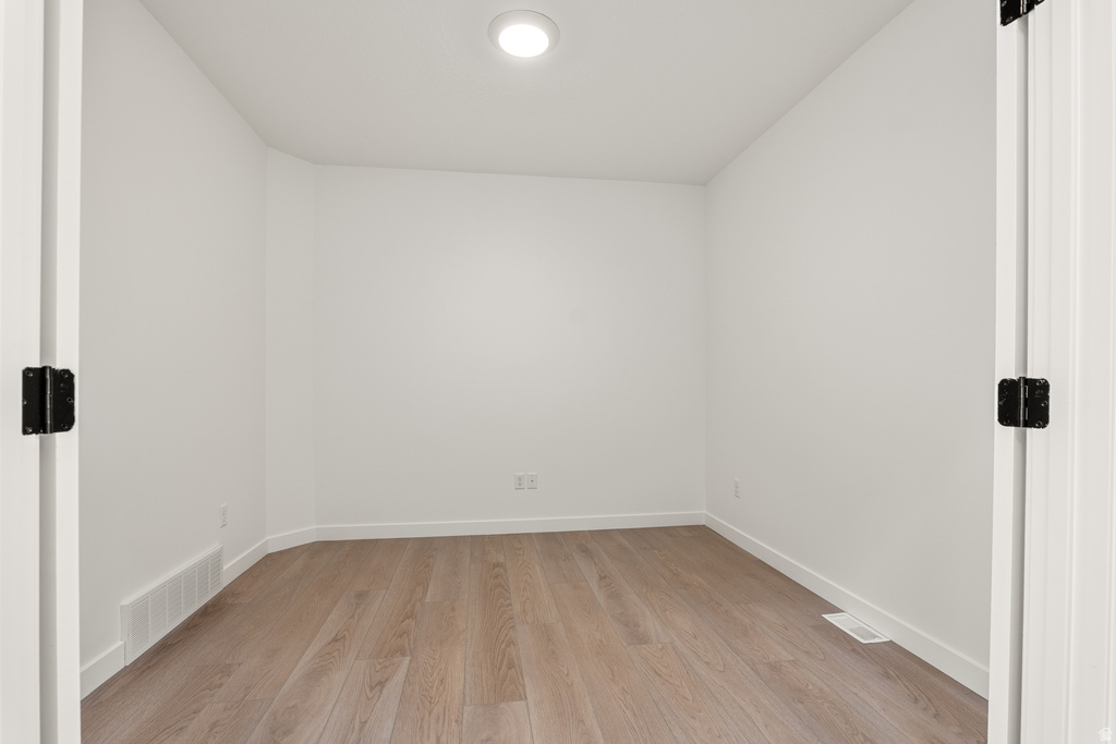 1601 S 870 W photo 3