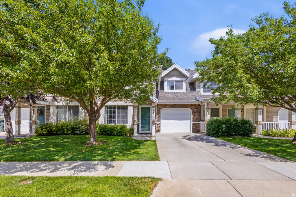 1064 FORT LN photo 2