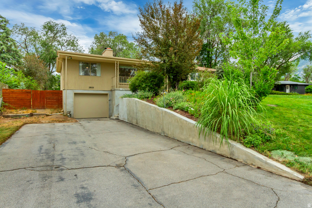 2855 E PAMELA DR photo 2