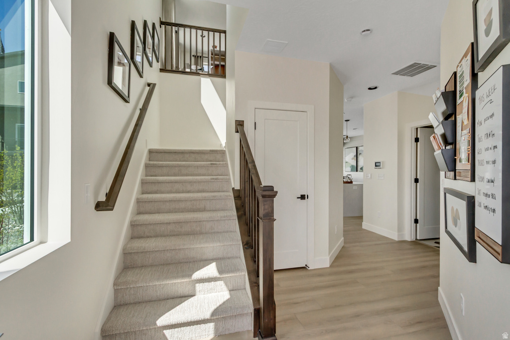 1528 N 1130 W photo 2