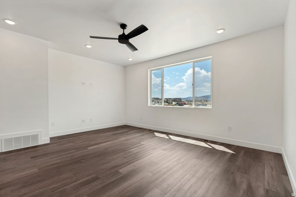 5269 N GREENFIELD WAY photo 5