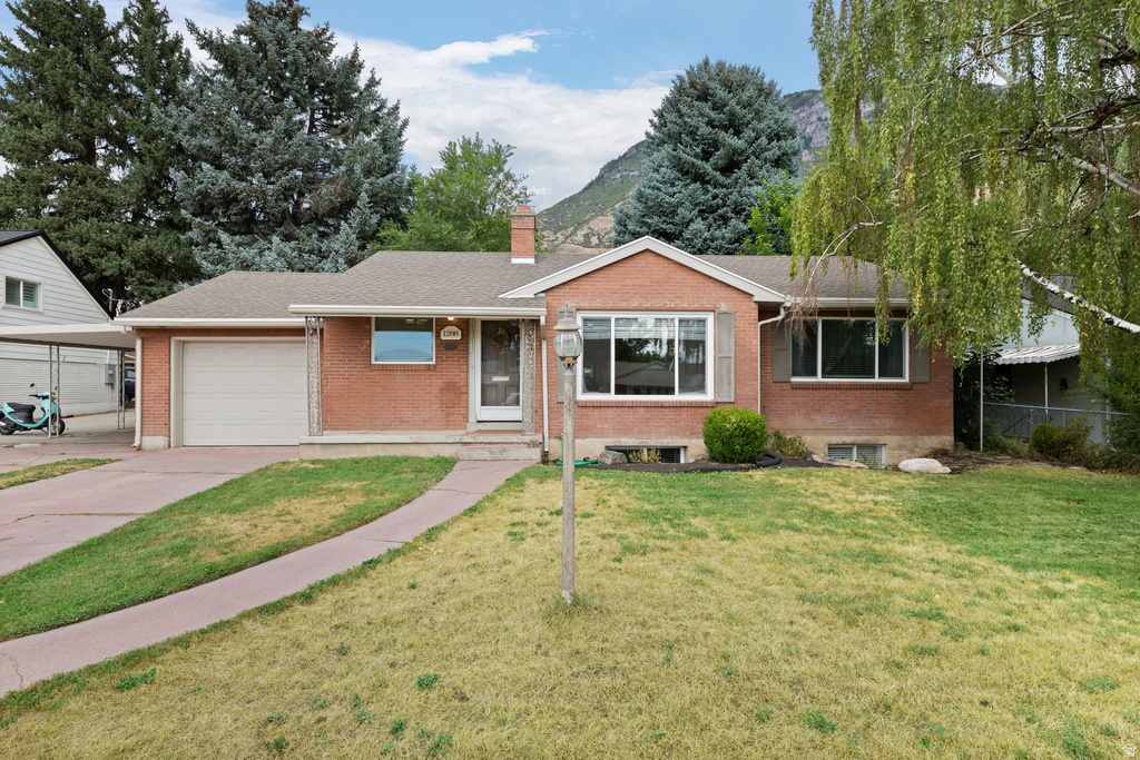 1288 CHERRY LN photo 2