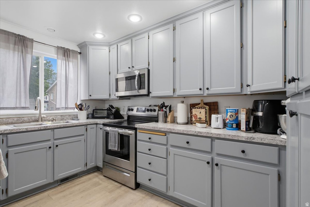 572 N 1080 W photo 2