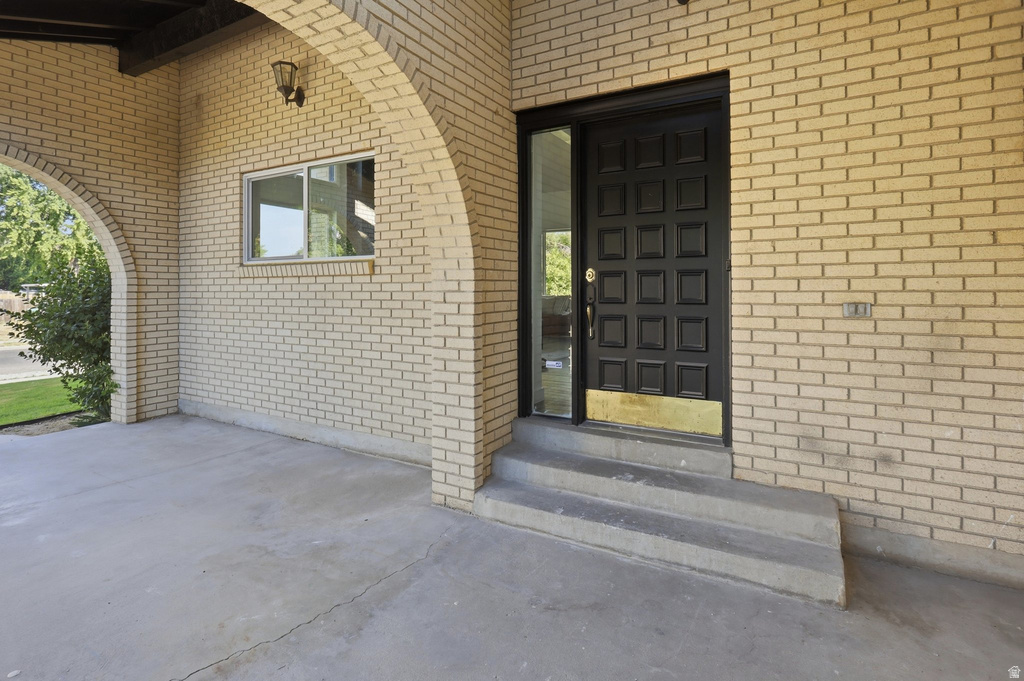 8261 S MAIO DR photo 3
