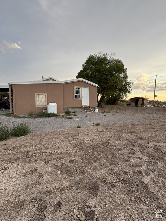 615 N 250 W photo 2
