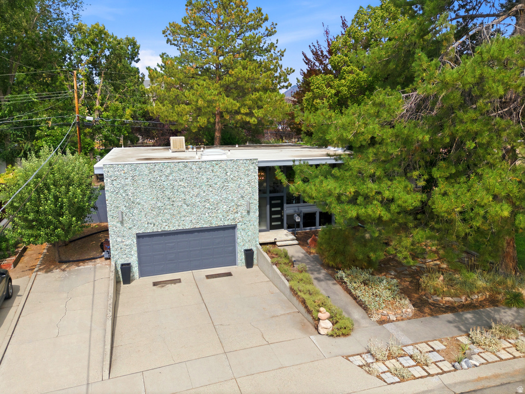 3769 S LORETTA E DR photo 4