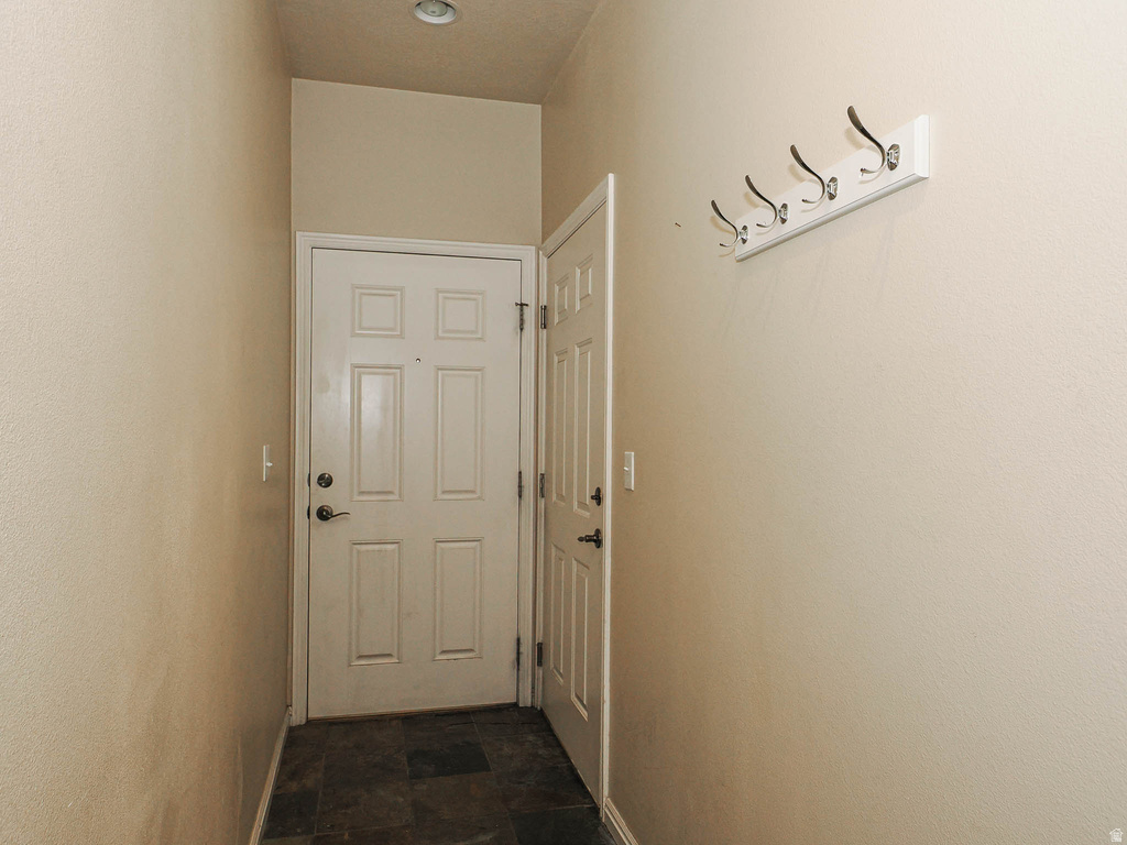 1138 S MEADOW FORK RD photo 4
