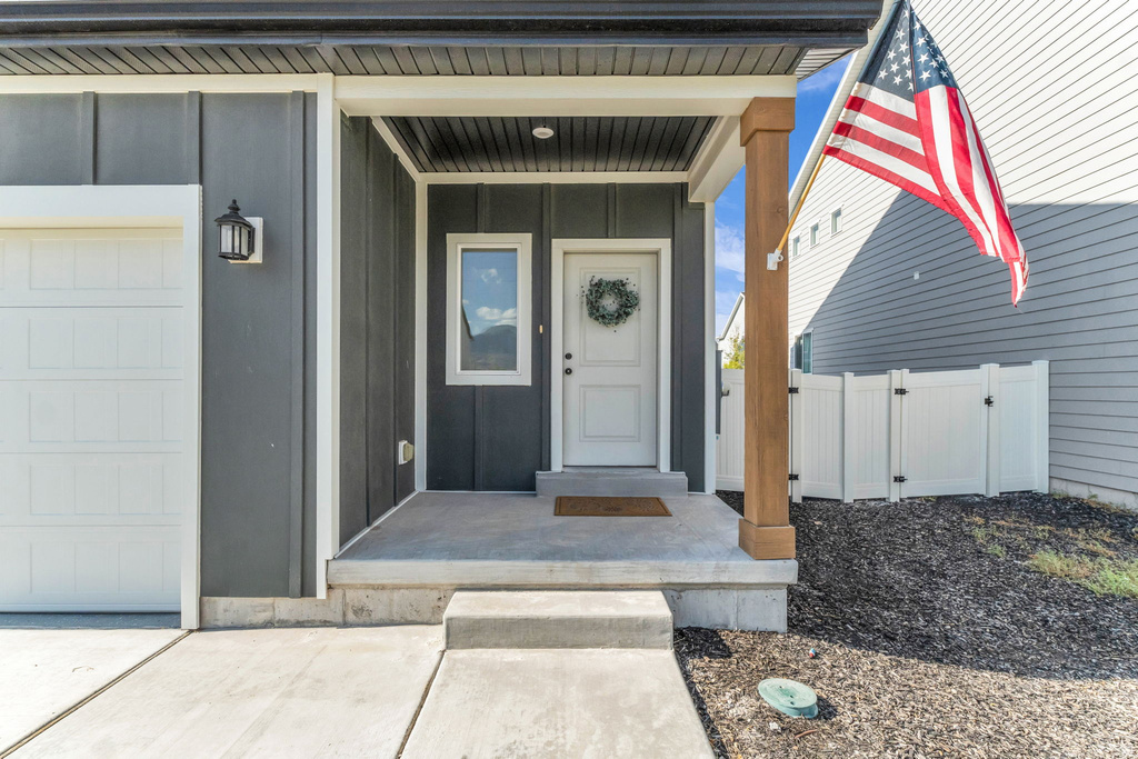 1235 E 1420 N photo 4