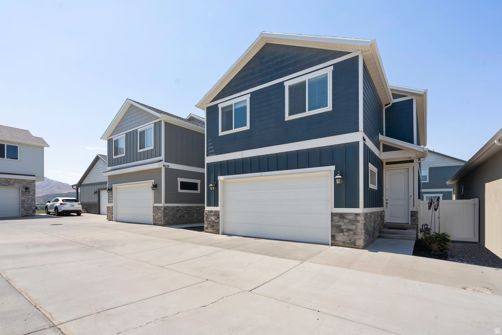 8645 N CYPRESS ALY photo 2