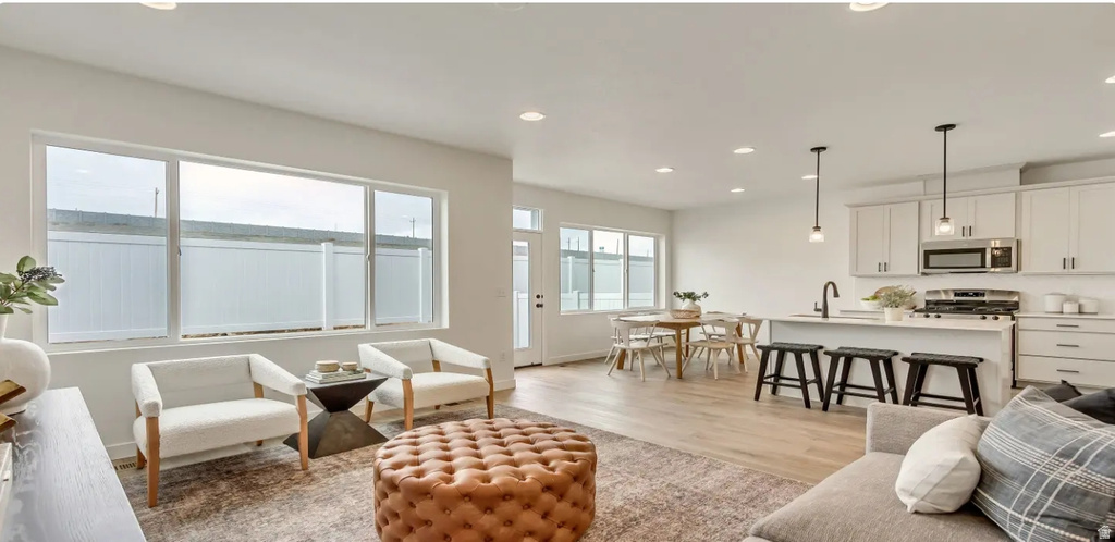 2577 N 2080 W photo 4