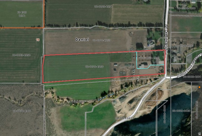 Aerial Map. Displaying property boundaries and surrounding land features