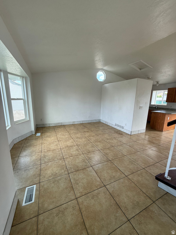 5953 W CAPE COD DR photo 2