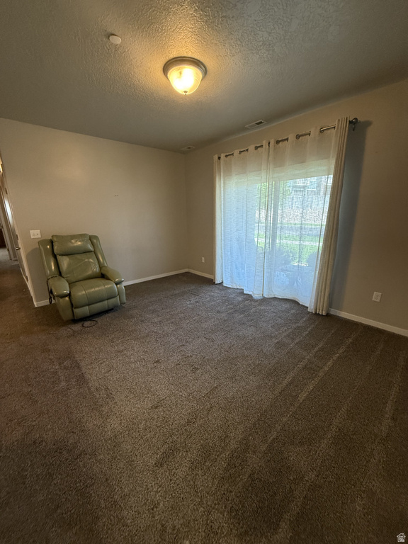 157 E JORDAN BLVD photo 4