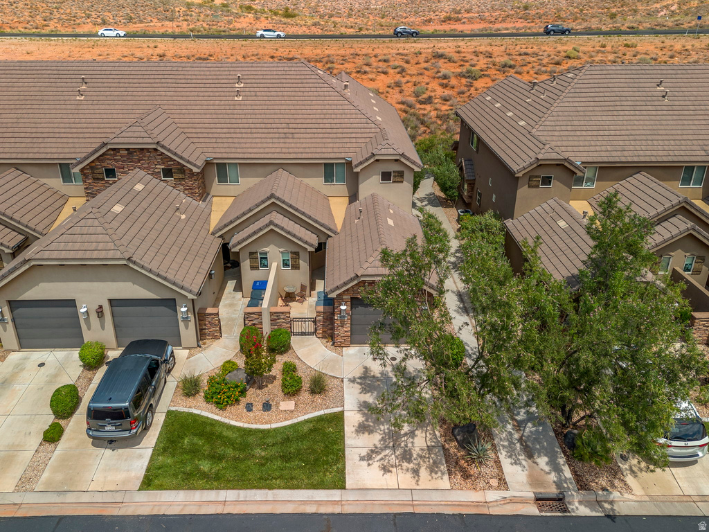 4257 E RAZOR DR photo 2