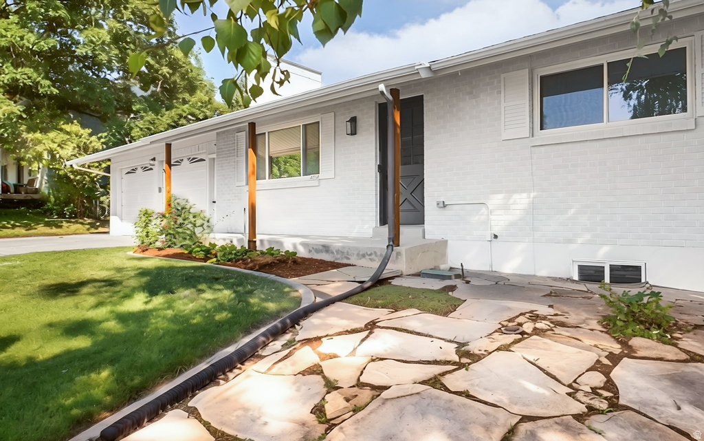 3212 MOUNT LOMOND DR photo 2