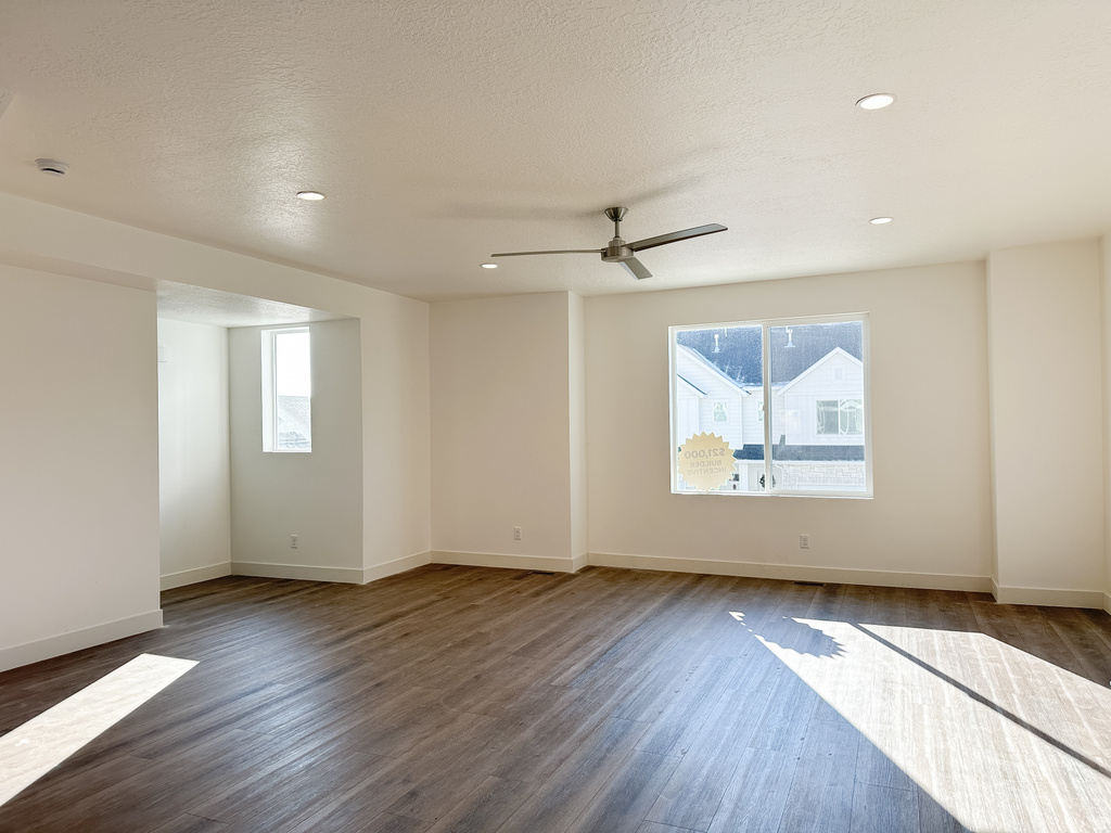 924 W MOUNTAIN HOLLOW WAY photo 3