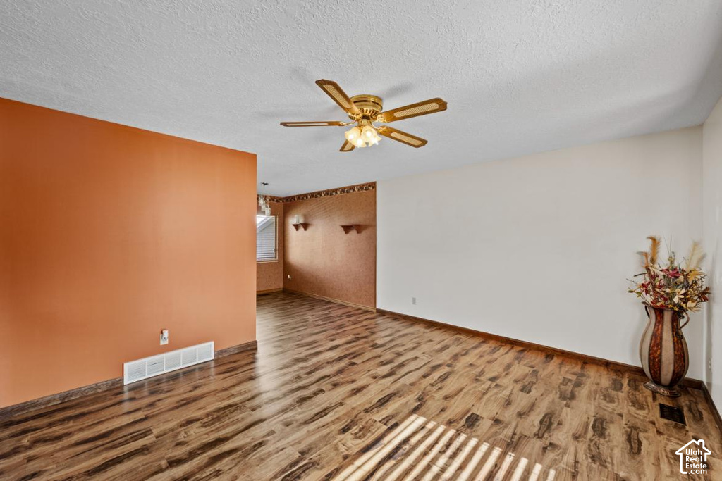 3943 S WHITE RAIL LN photo 3