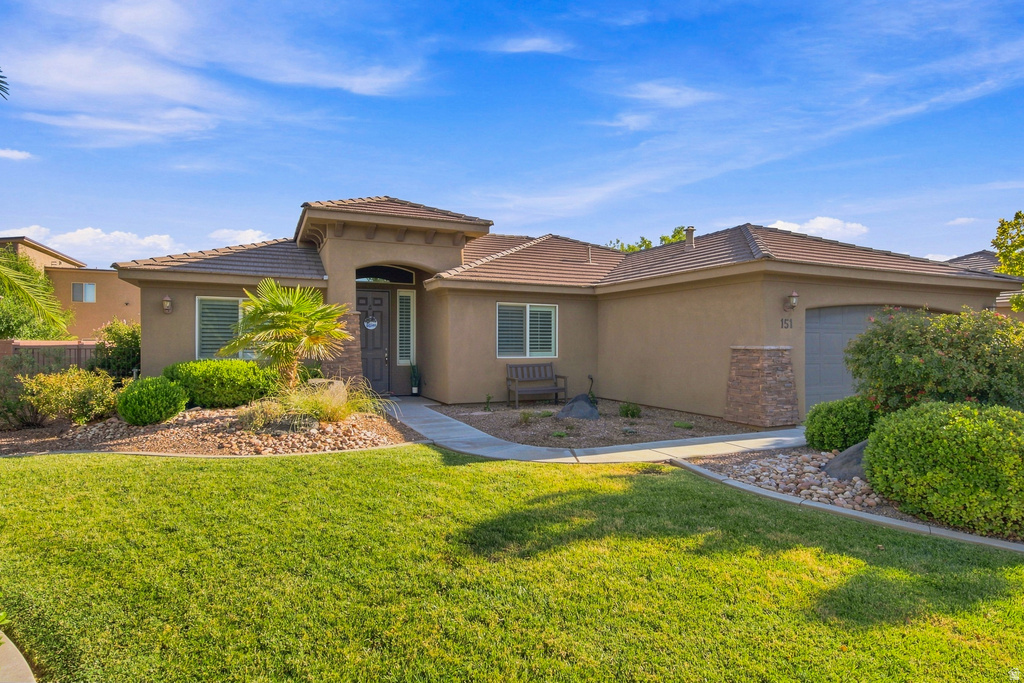 151 E GOLD BULLION WAY photo 2