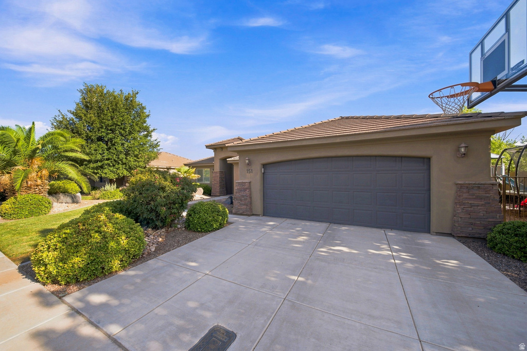 151 E GOLD BULLION WAY photo 4