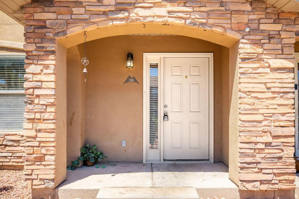 3155 S HIDDEN VALLEY DR photo 3