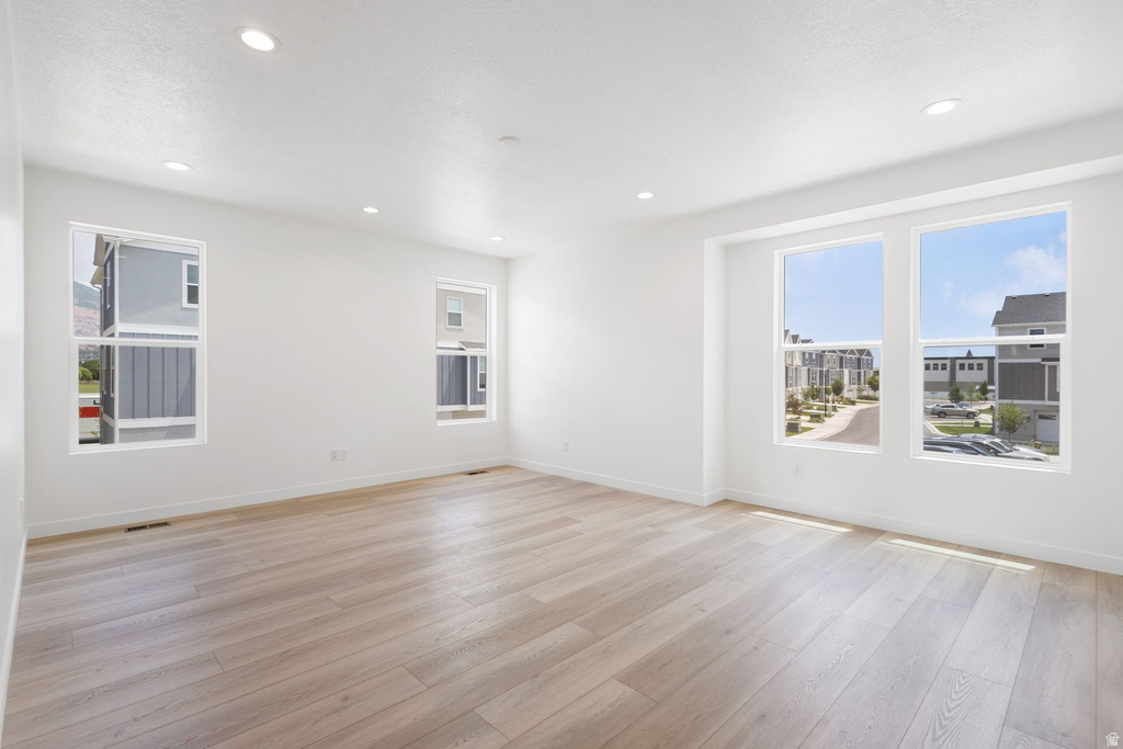1738 W 120 S photo 3
