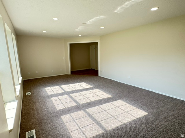 530 S 900 W photo 3