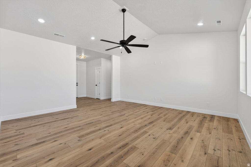 522 S RENZE ADAMS ST photo 5