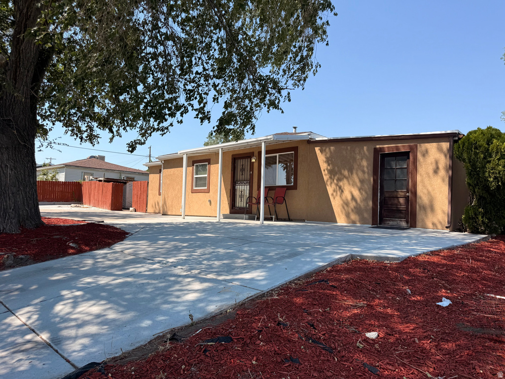 5626 S 4015 W photo 2