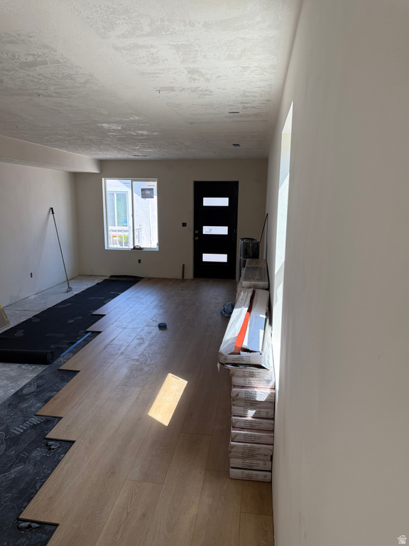 924 E PLACE ST photo 2