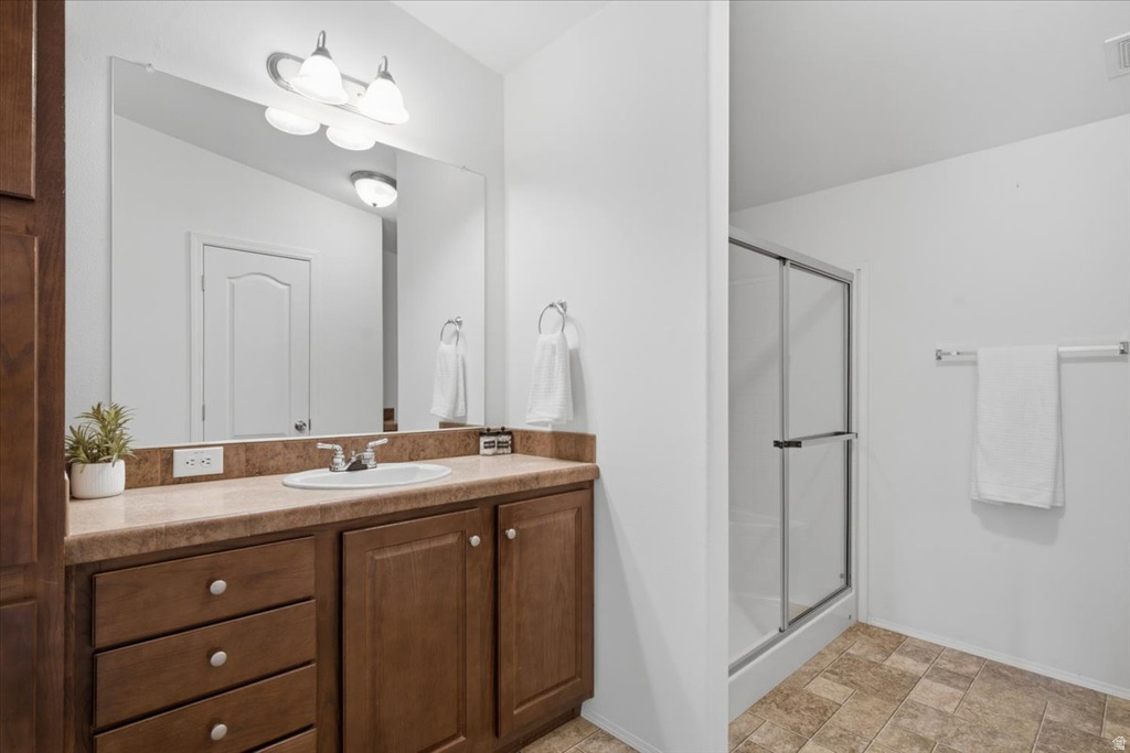 1111 N 2000 W photo 5