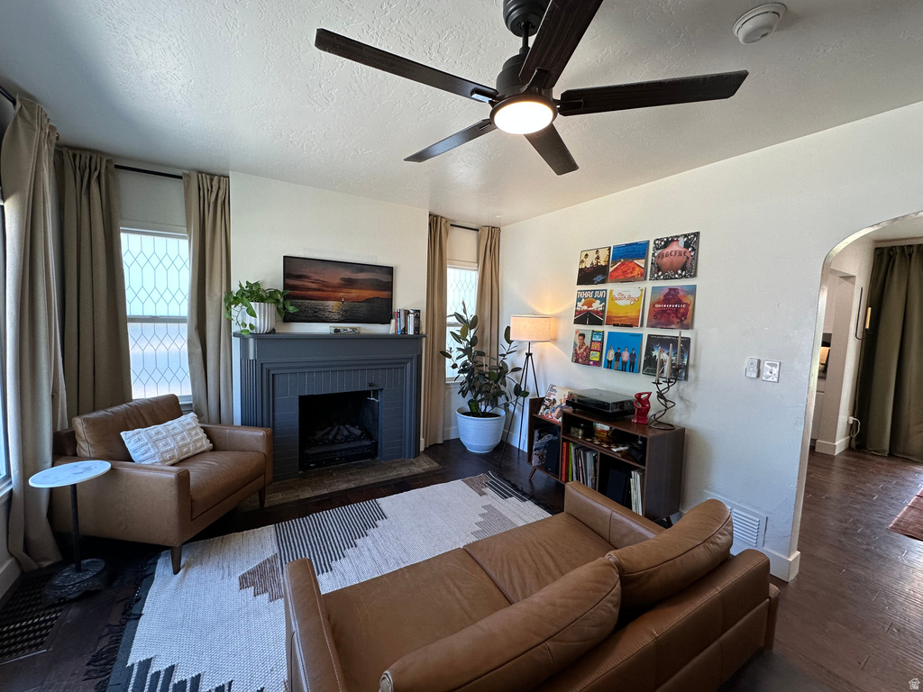 4662 S RAINBOW DR photo 3