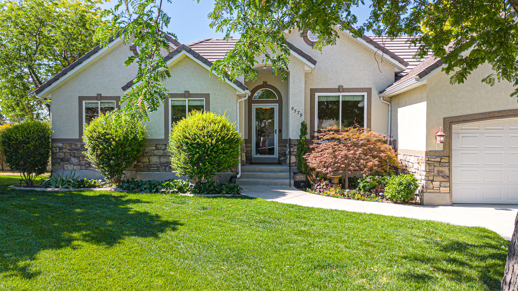 9579 N APPLE CT photo 2