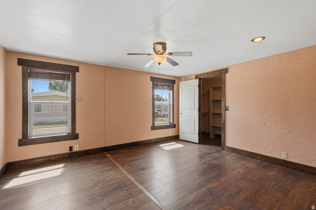 2875 N HILLFIELD RD photo 2