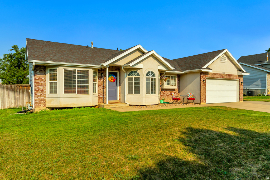 1643 LEWIS AND CLARK DR photo 3