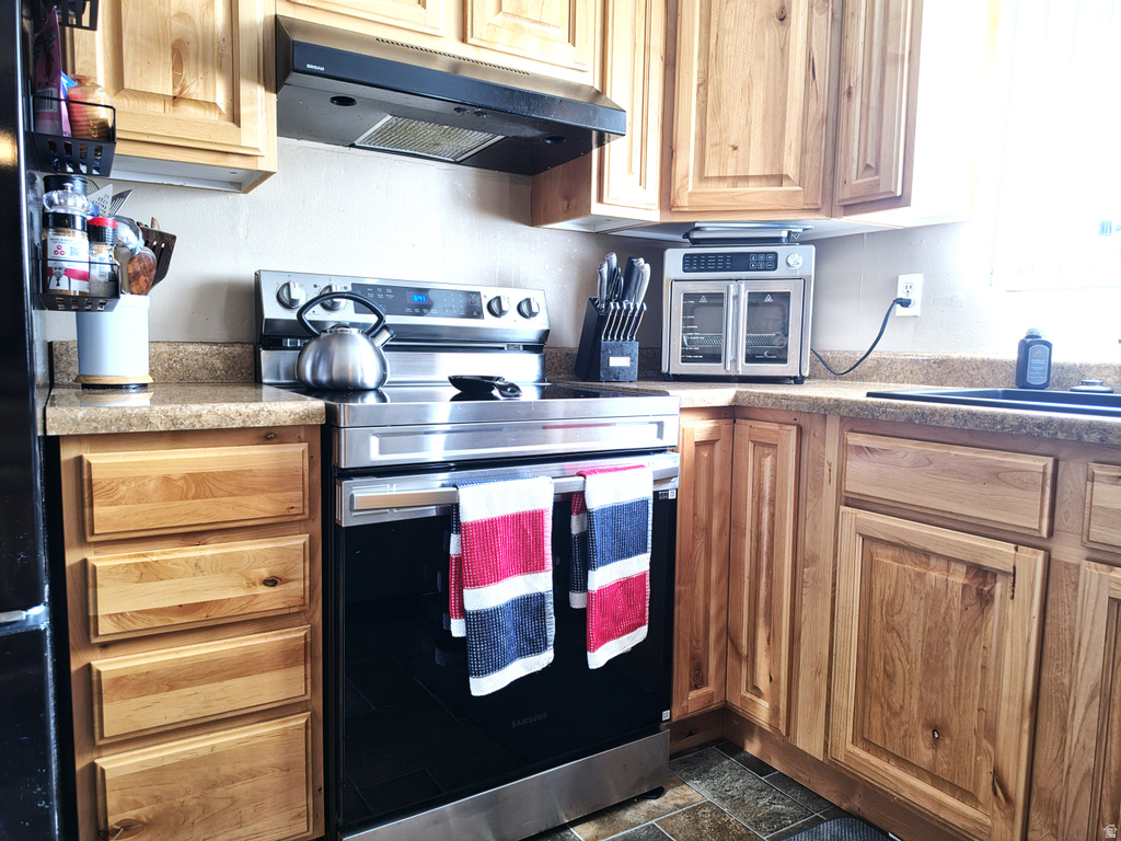 6051 S 2900 W photo 2