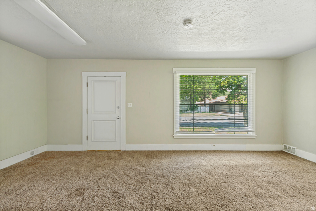 265 W 300 N photo 5