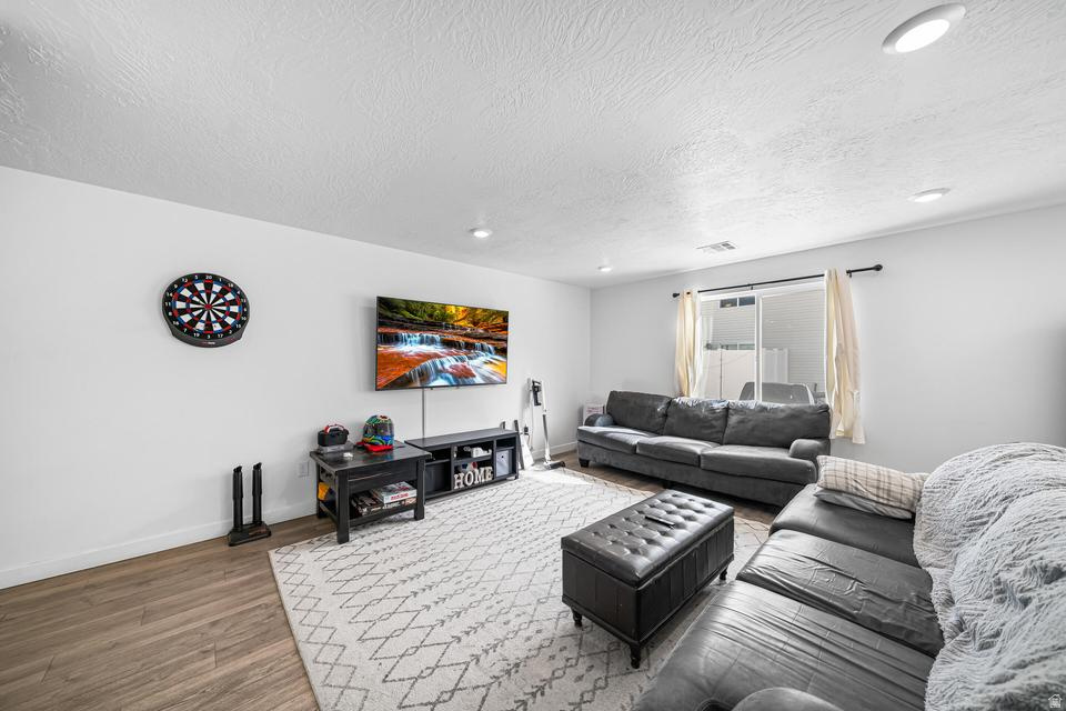 309 W 2050 N photo 5