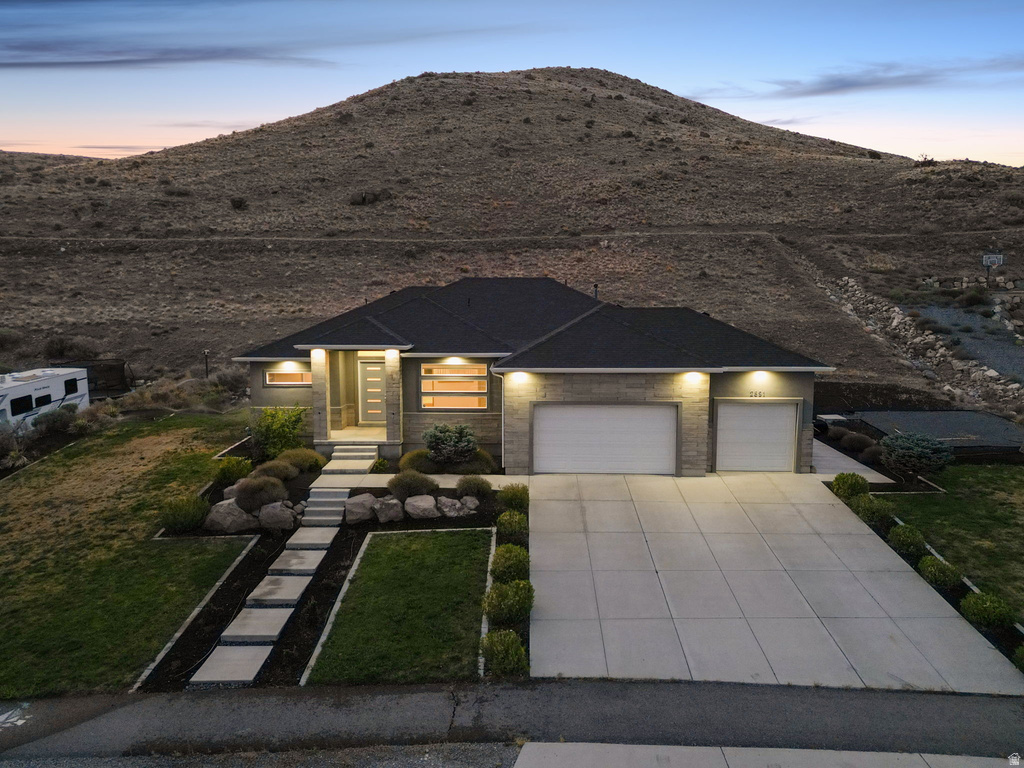 2891 E SUNSET DR photo 2
