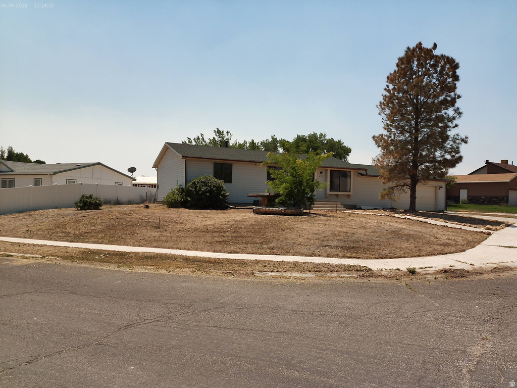 675 W 2550 S photo 2