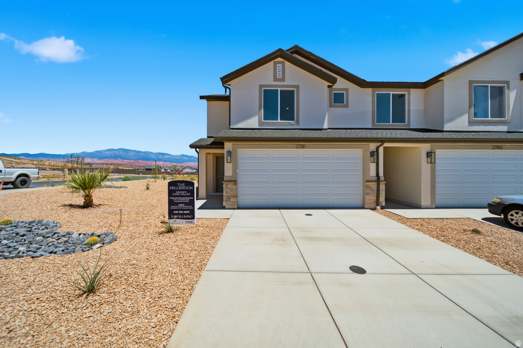 2217 S WOLVERINE WAY photo 2
