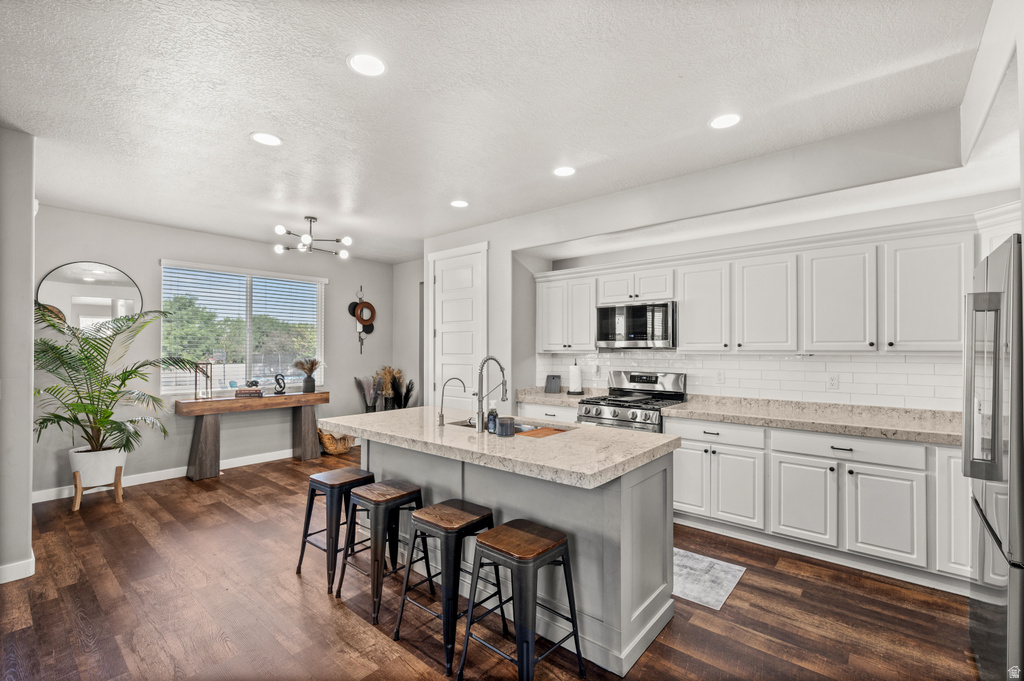 178 E COPPER CIR photo 2