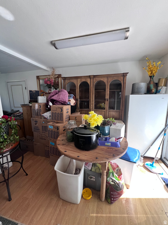 1088 S 100 E photo 4