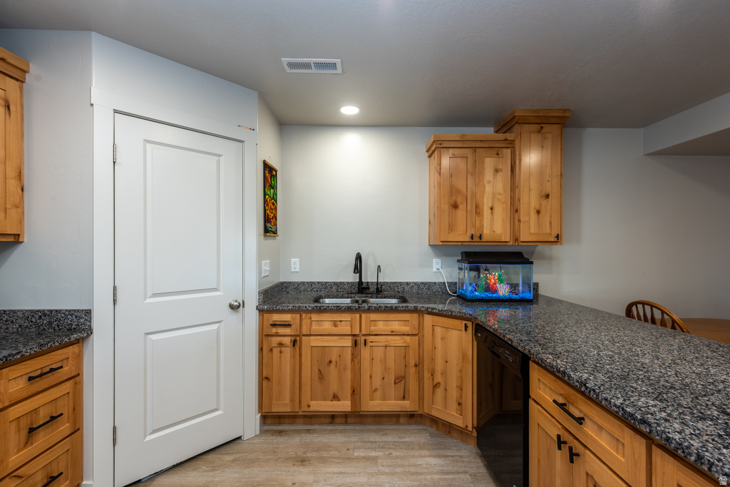436 N 2650 W photo 5