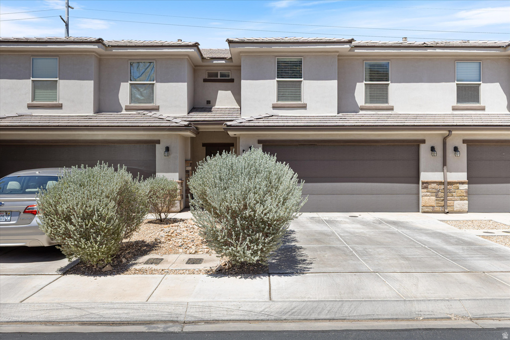 3140 S RELIC RIDGE DR photo 3