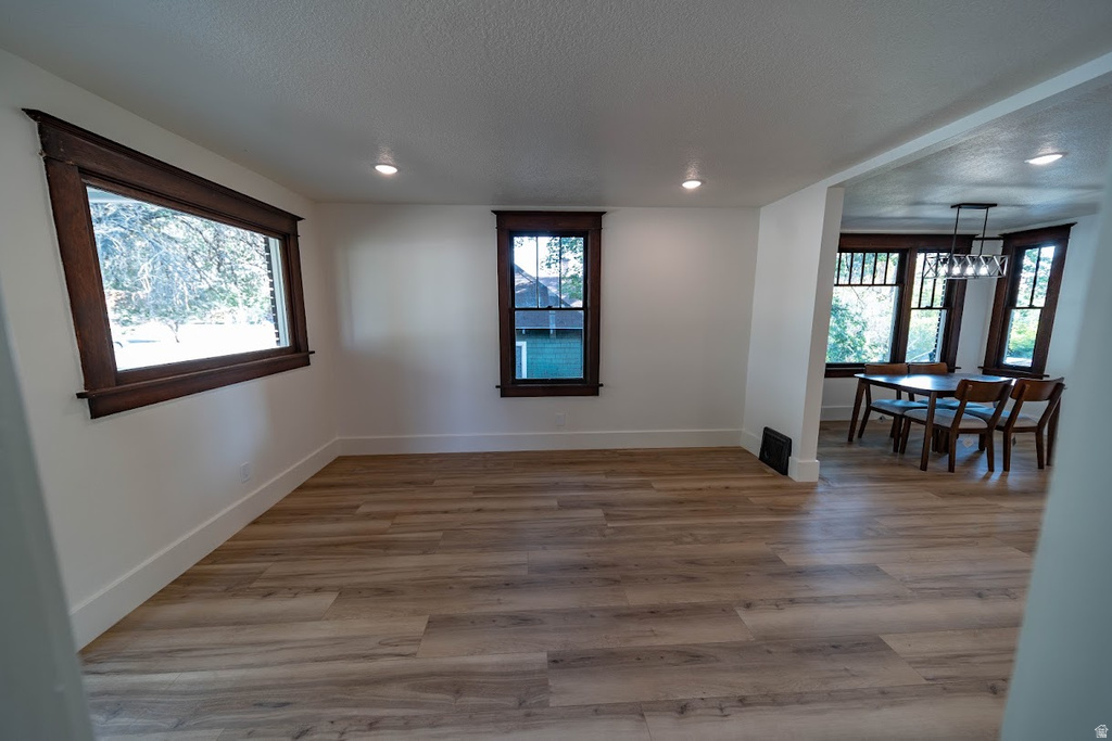 328 S CARBON AVE photo 5