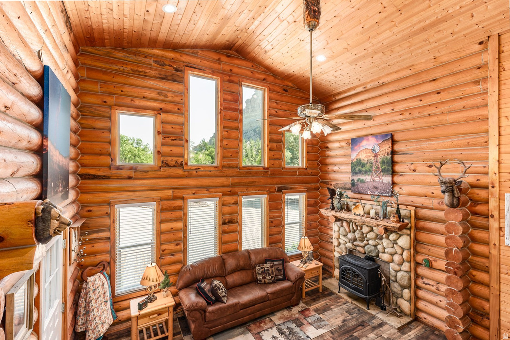 40229 W SHERWOOD LN photo 5