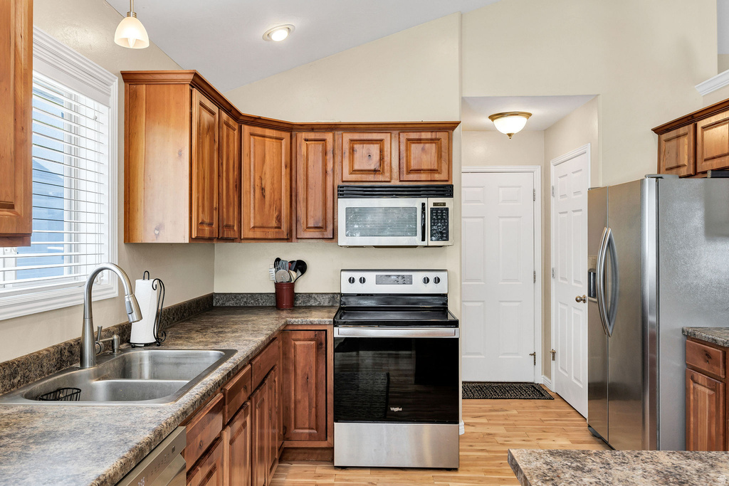 2624 N 500 E photo 5