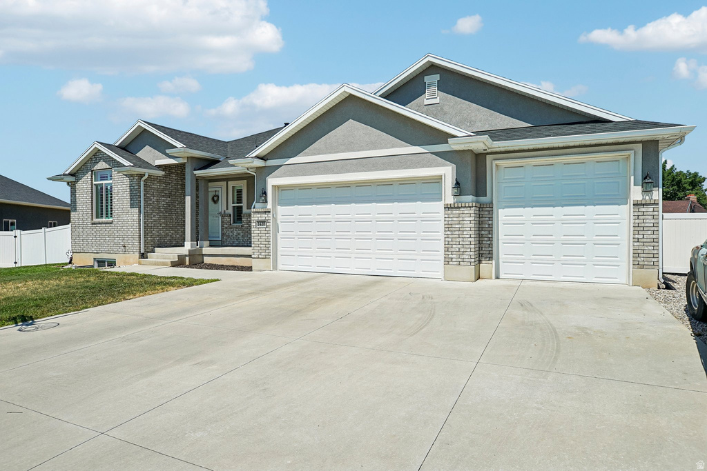 1438 W 2535 N photo 2